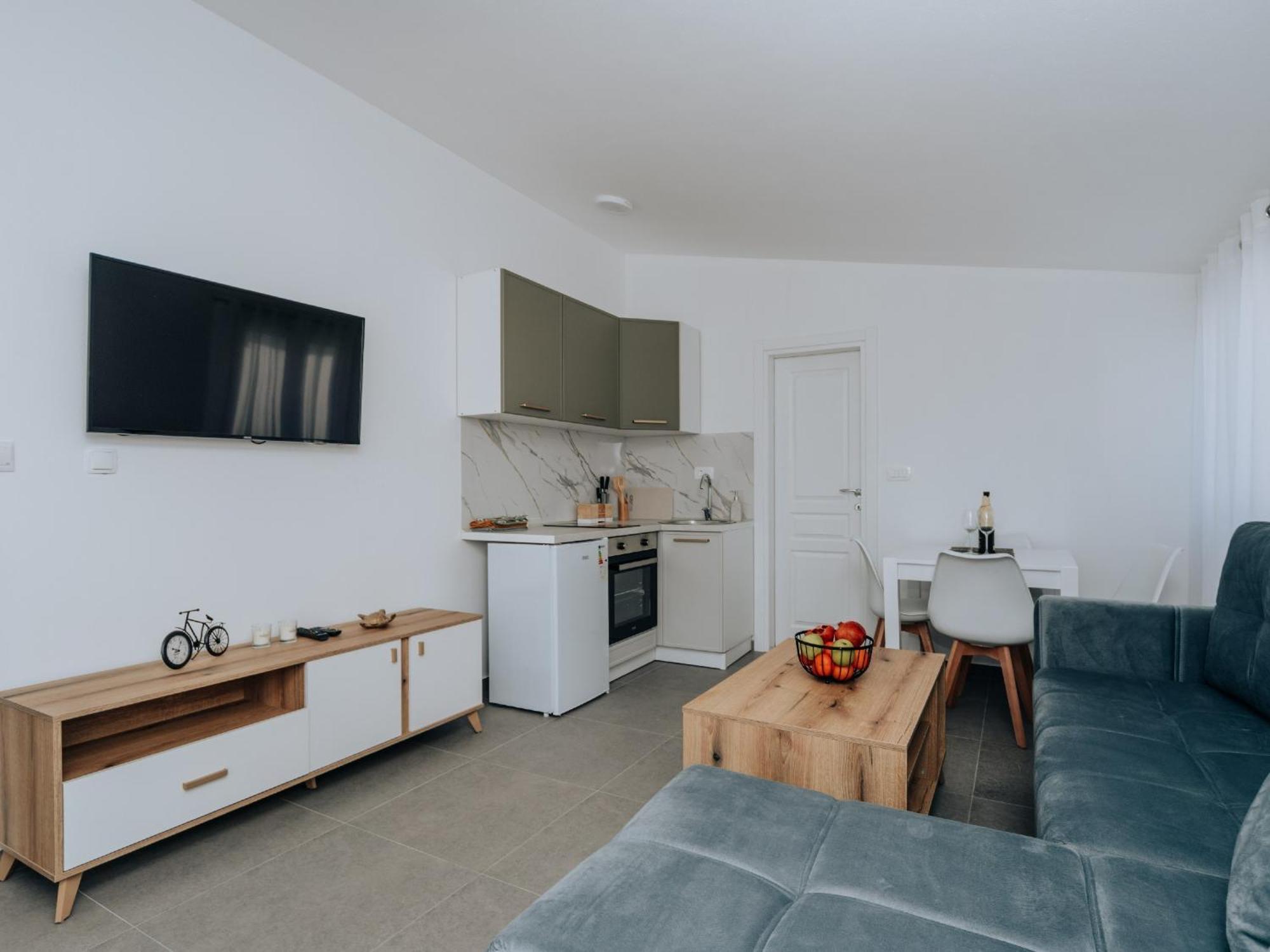 Apartments Milivojevic バール エクステリア 写真