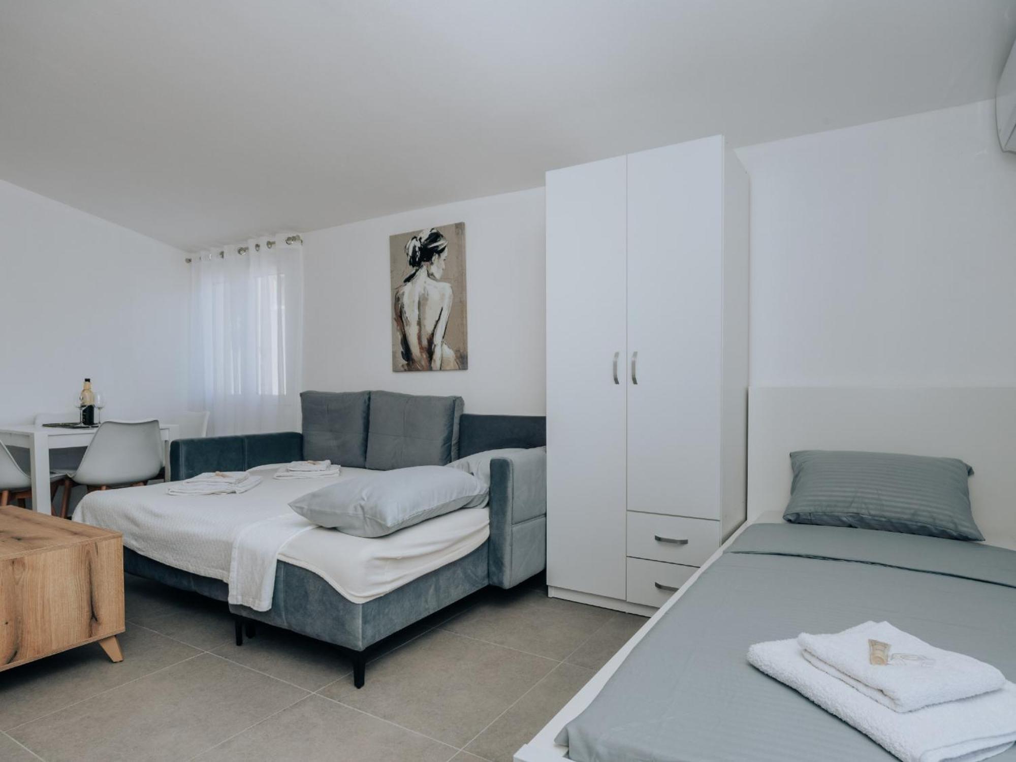Apartments Milivojevic バール エクステリア 写真