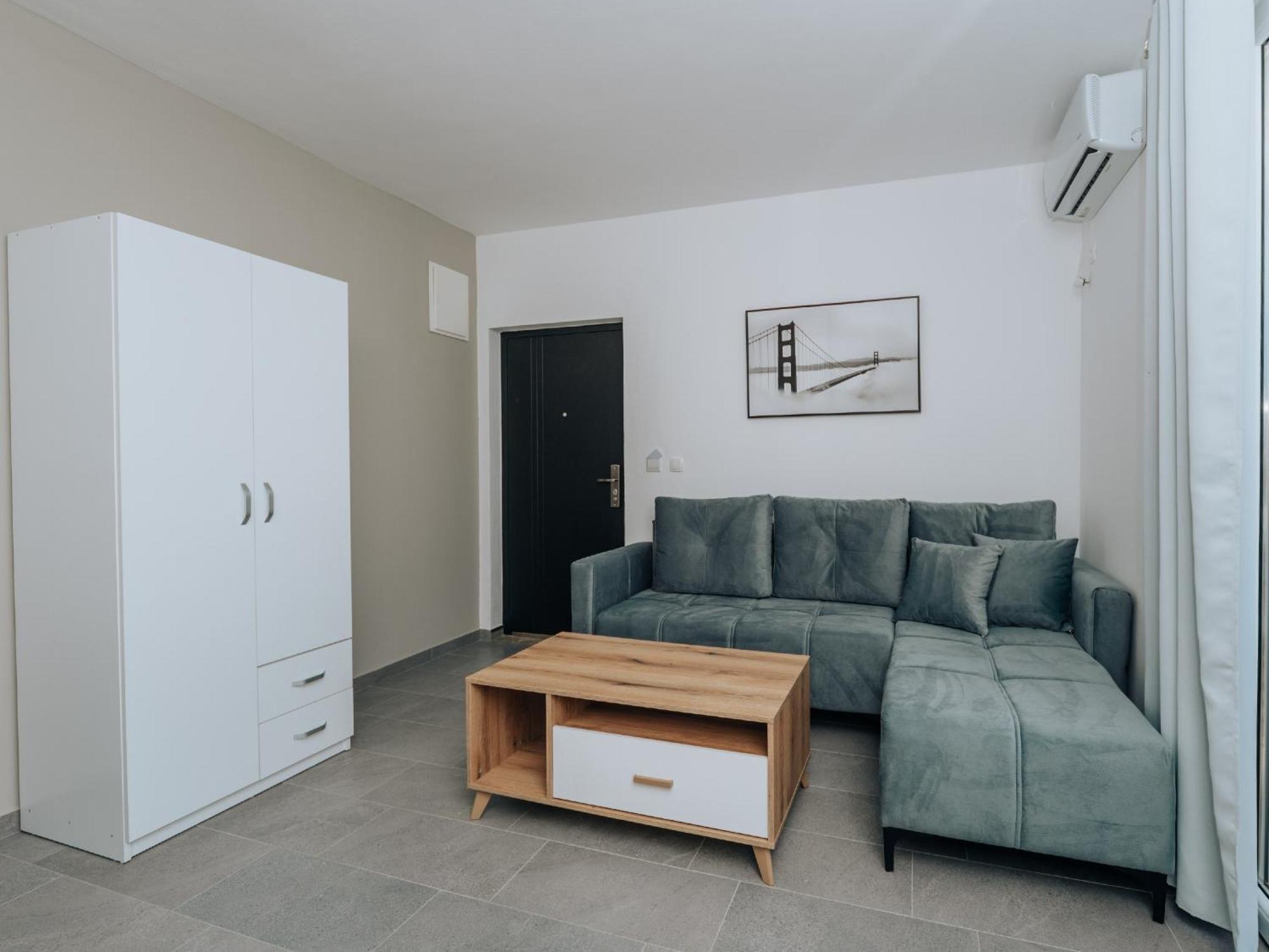 Apartments Milivojevic バール エクステリア 写真