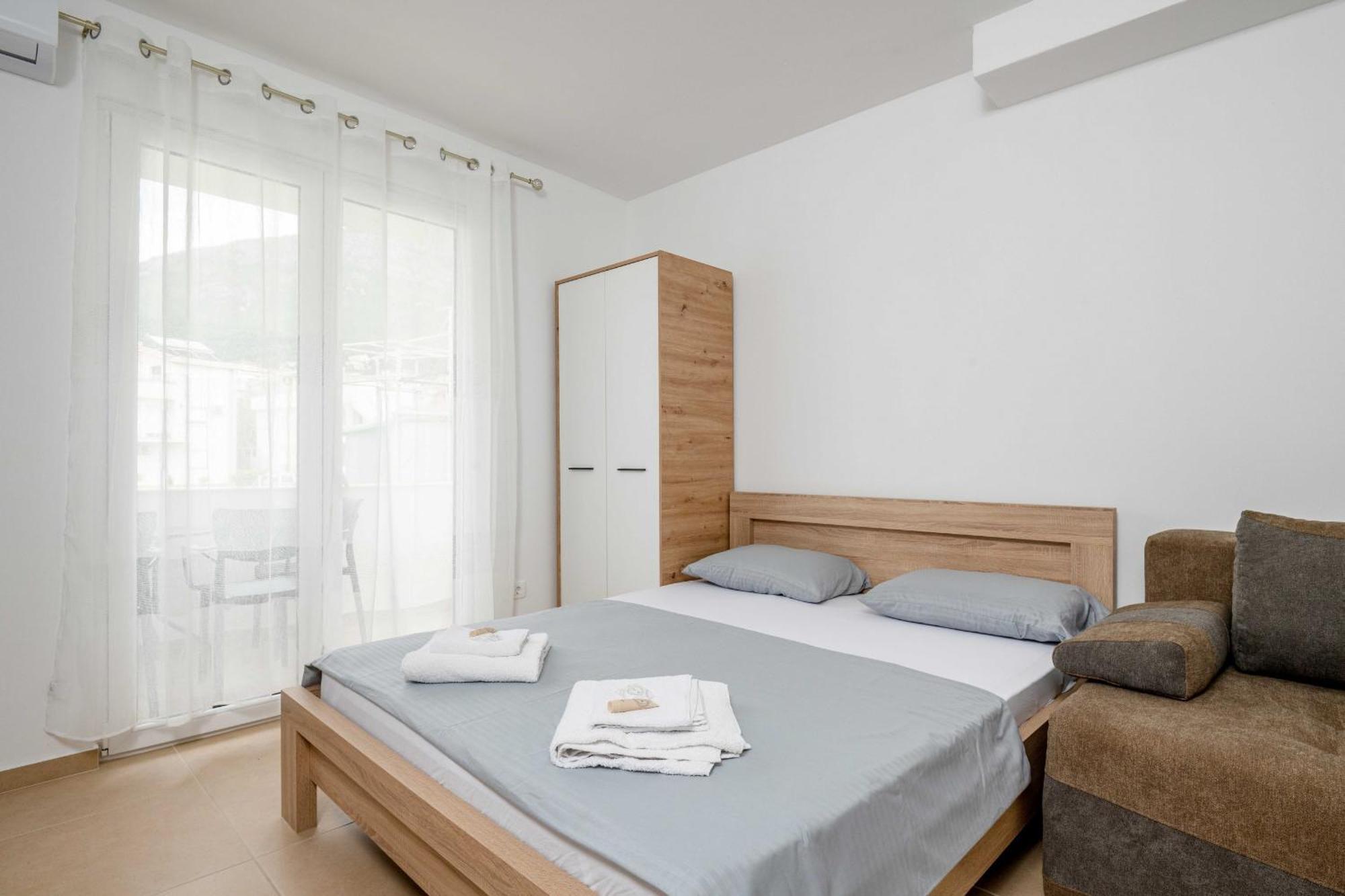 Apartments Milivojevic バール 部屋 写真