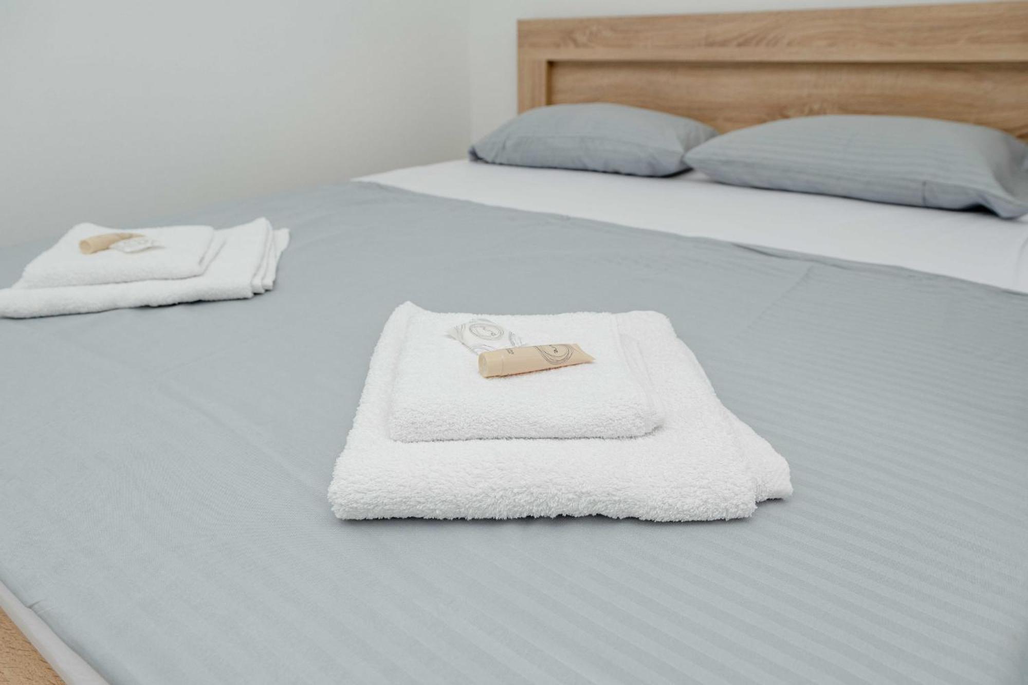 Apartments Milivojevic バール 部屋 写真